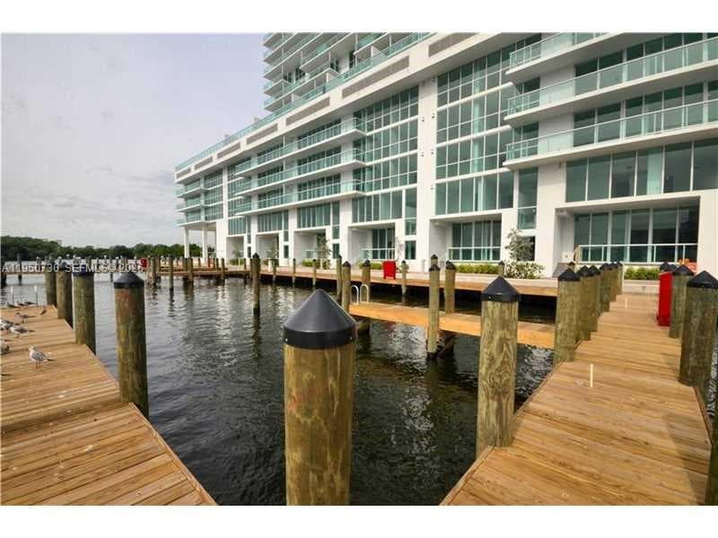 400 Sunny Isles Blvd 1421 photo 2
