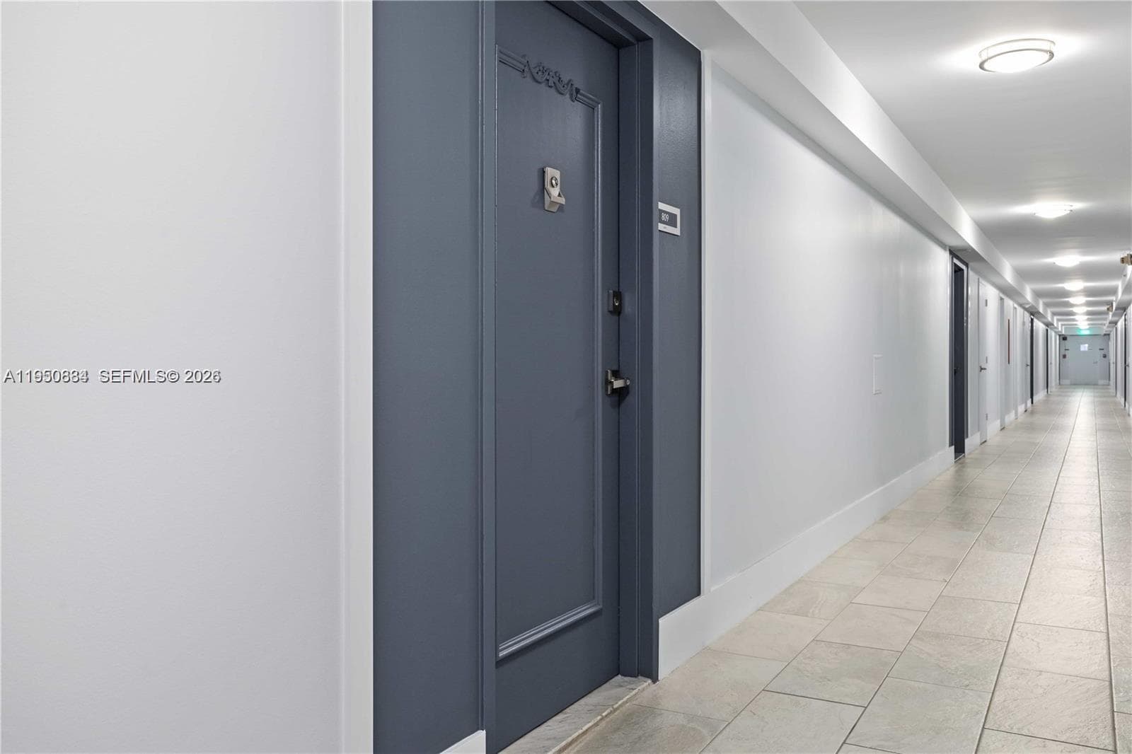 6039 Collins Ave 809 photo 14