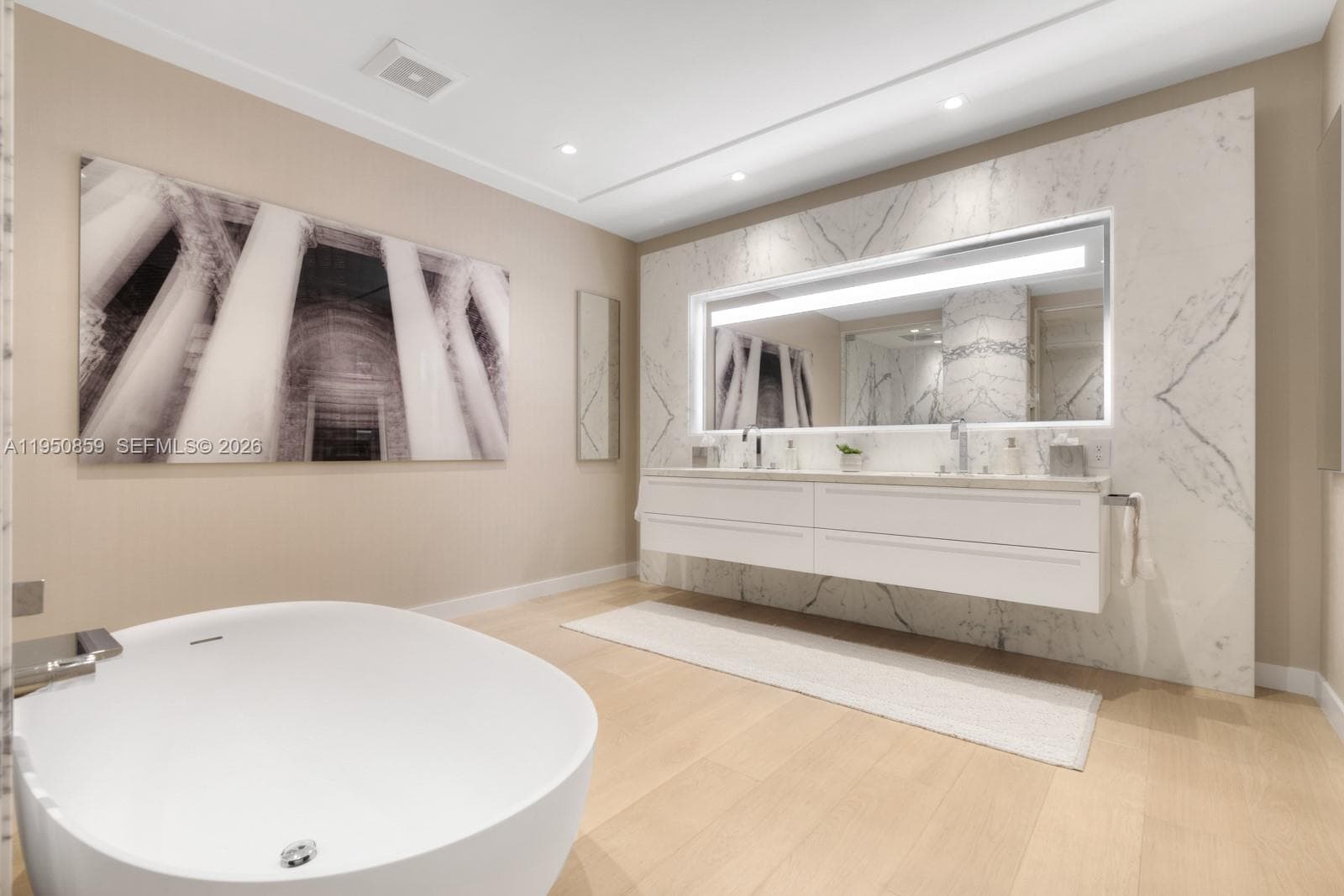 6800 Fisher Island Dr 6822 photo 21