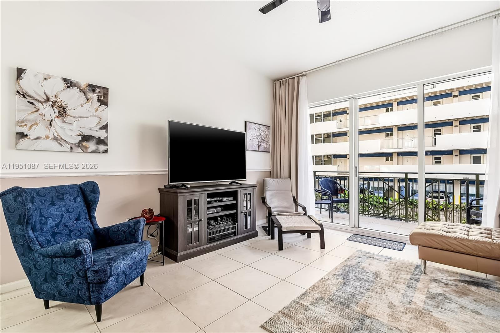 2080 Ocean Dr 4