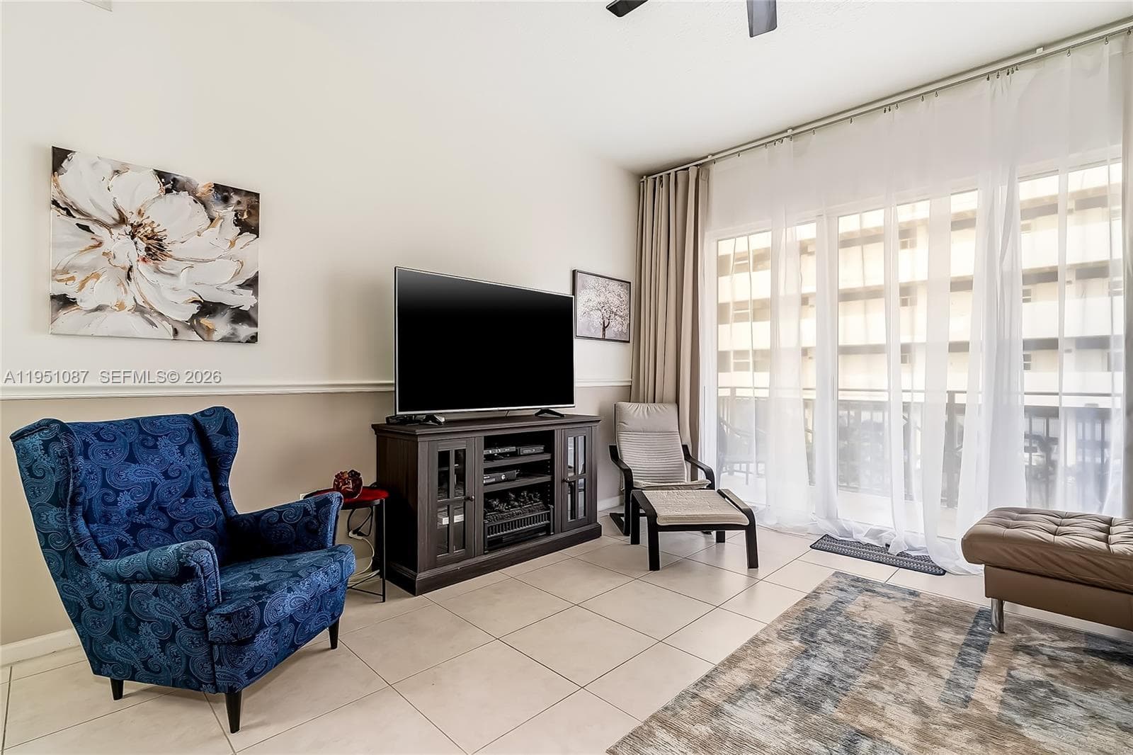 2080 Ocean Dr 103 photo 8