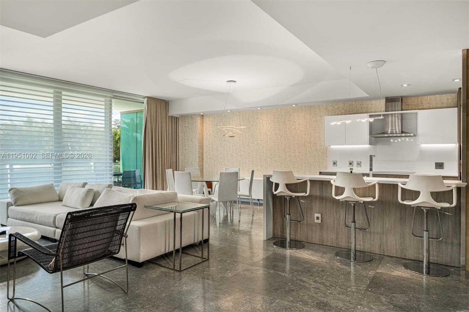 350 Ocean Dr 3
