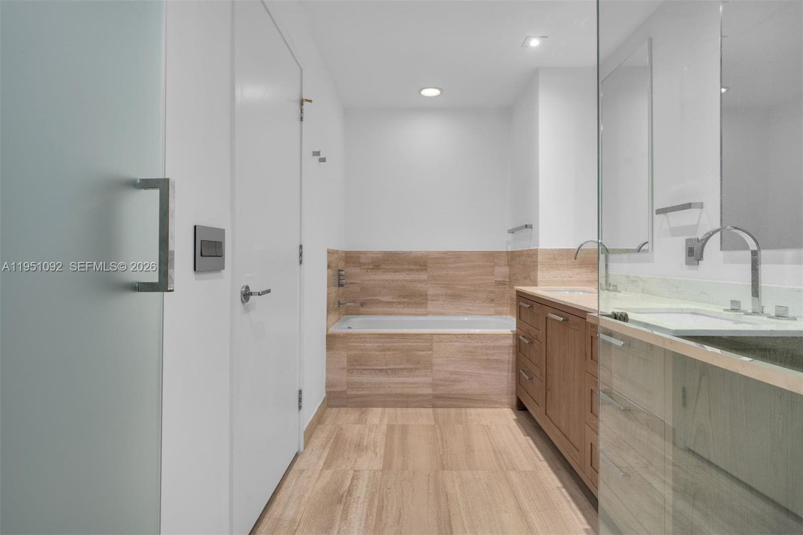 350 Ocean Dr 205N photo 9