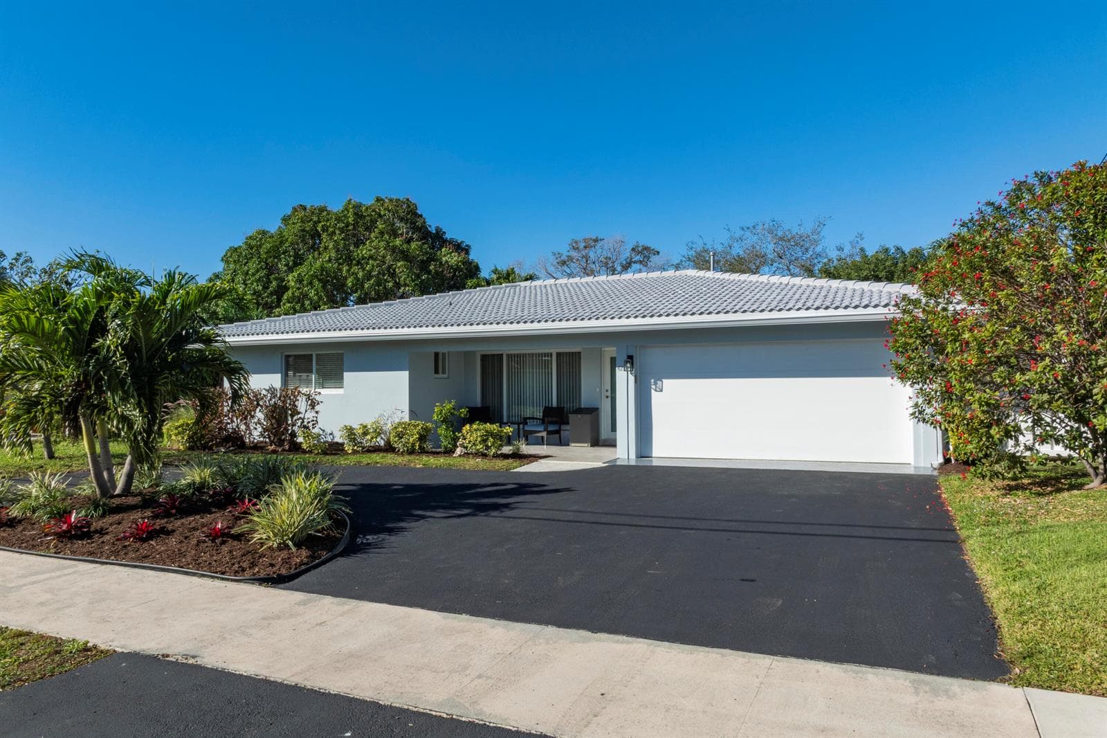 421 SE 5 Terrace 5