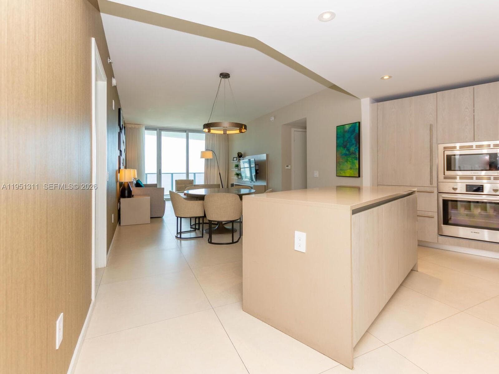 4111 Ocean Dr 2