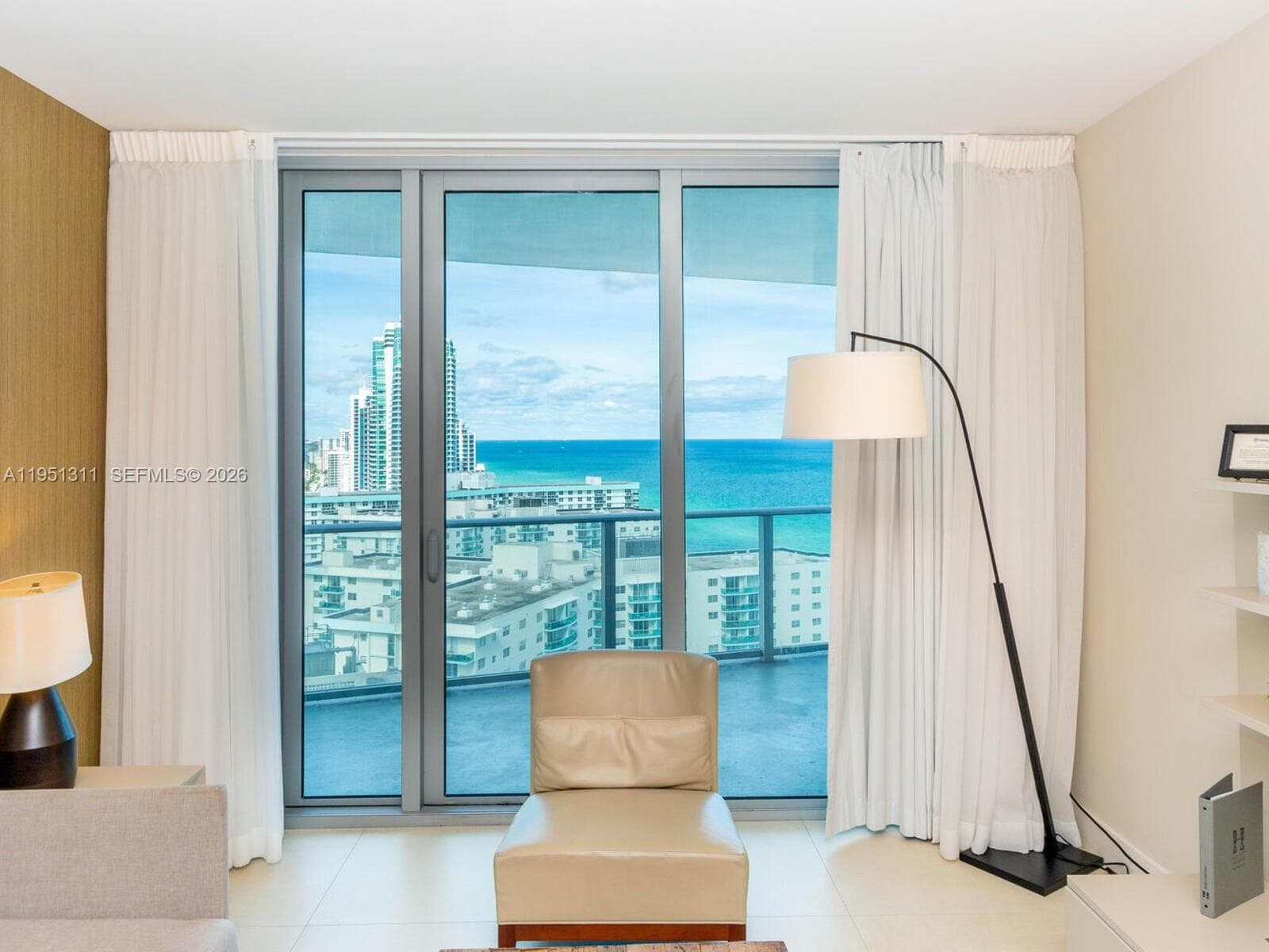 4111 Ocean Dr 1