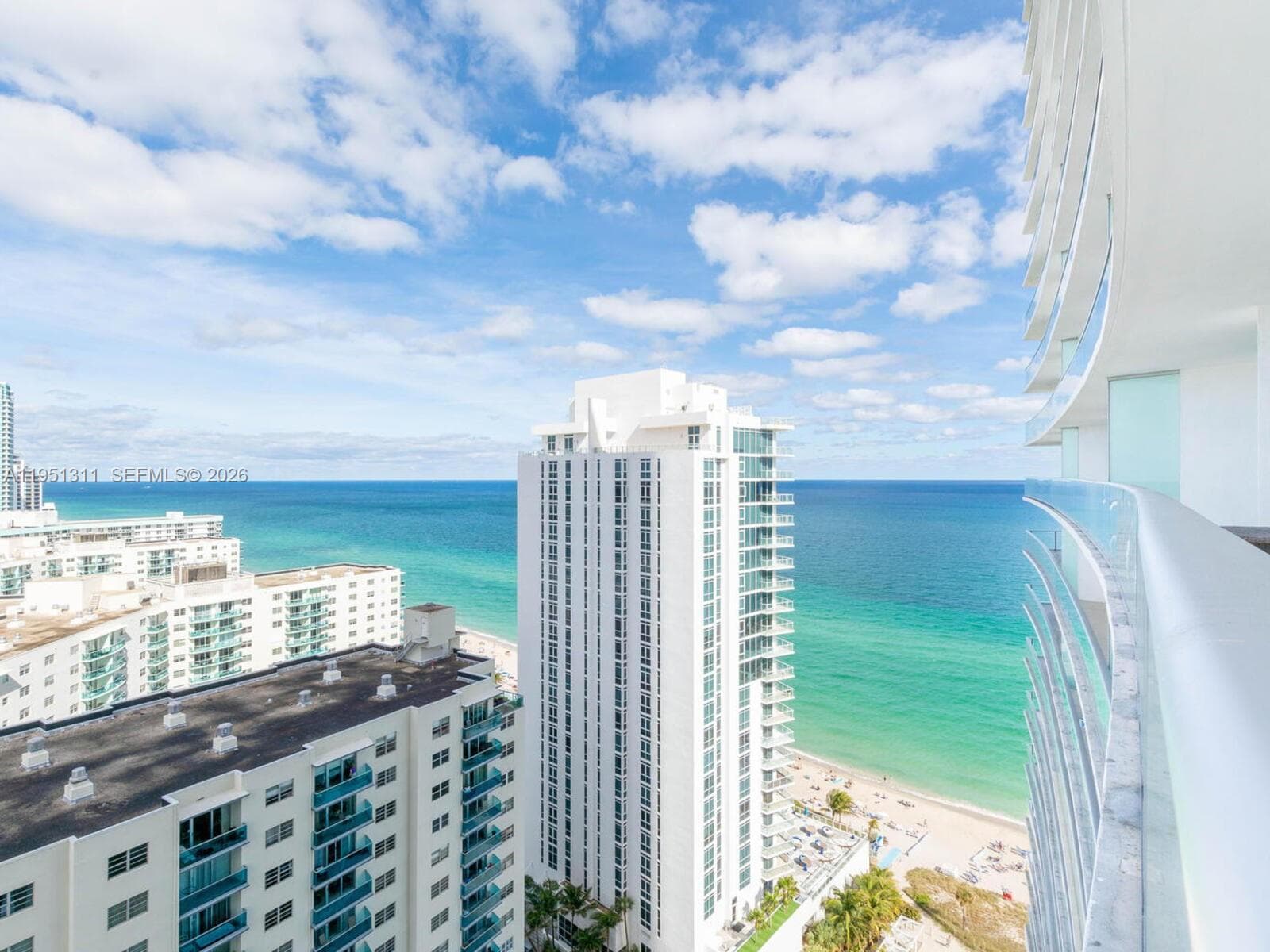 4111 Ocean Dr 1908 photo 14