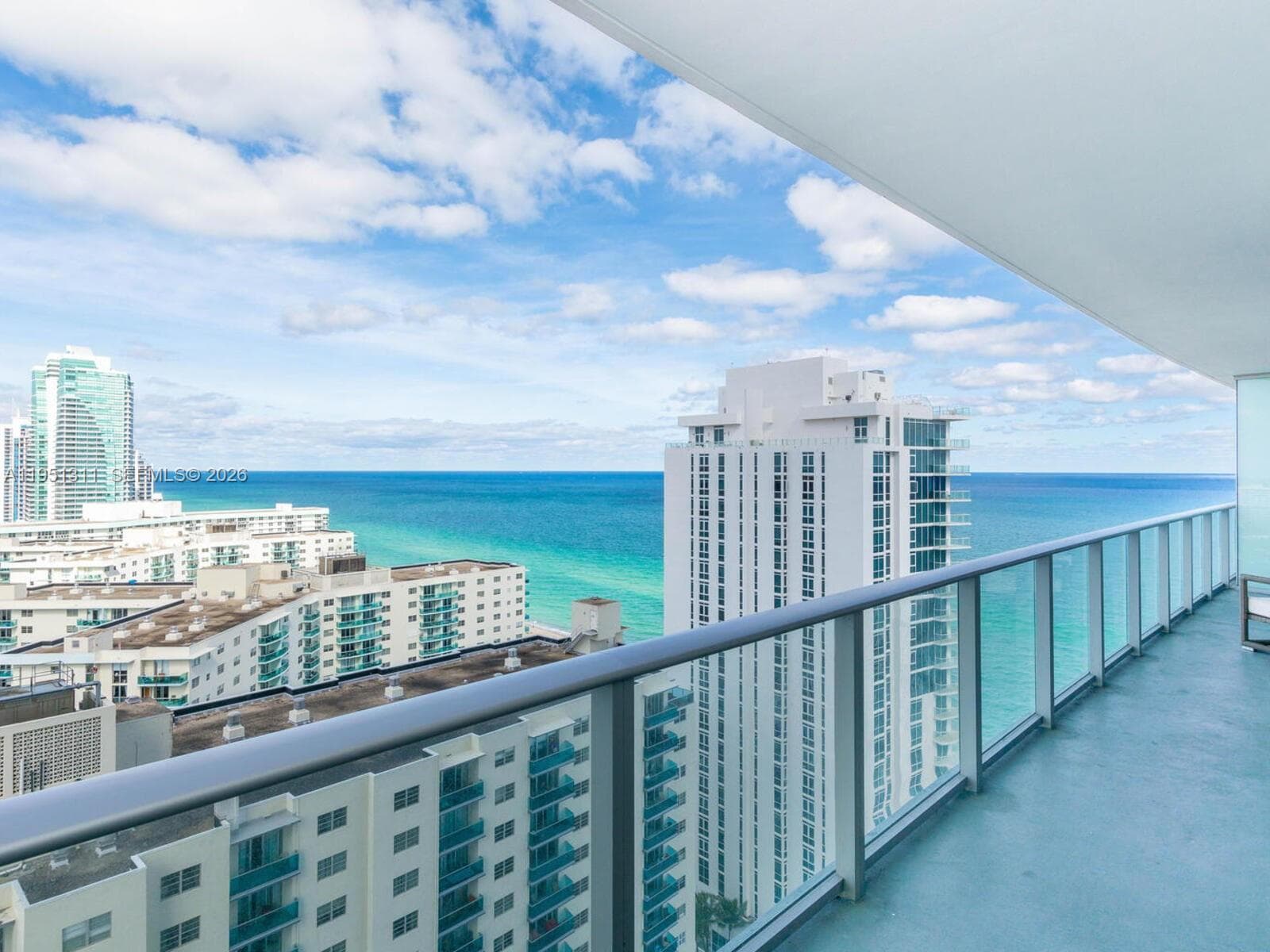 4111 Ocean Dr 1908 photo 11