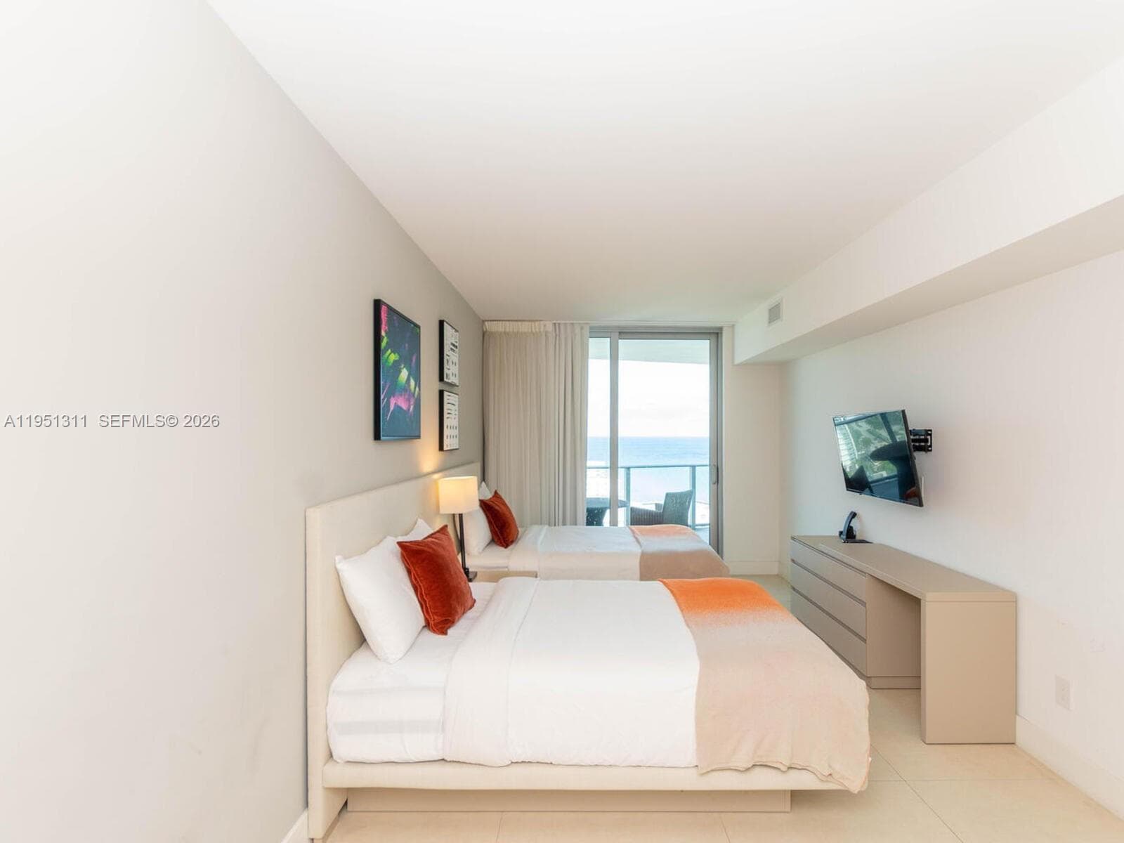 4111 Ocean Dr 1908 photo 25