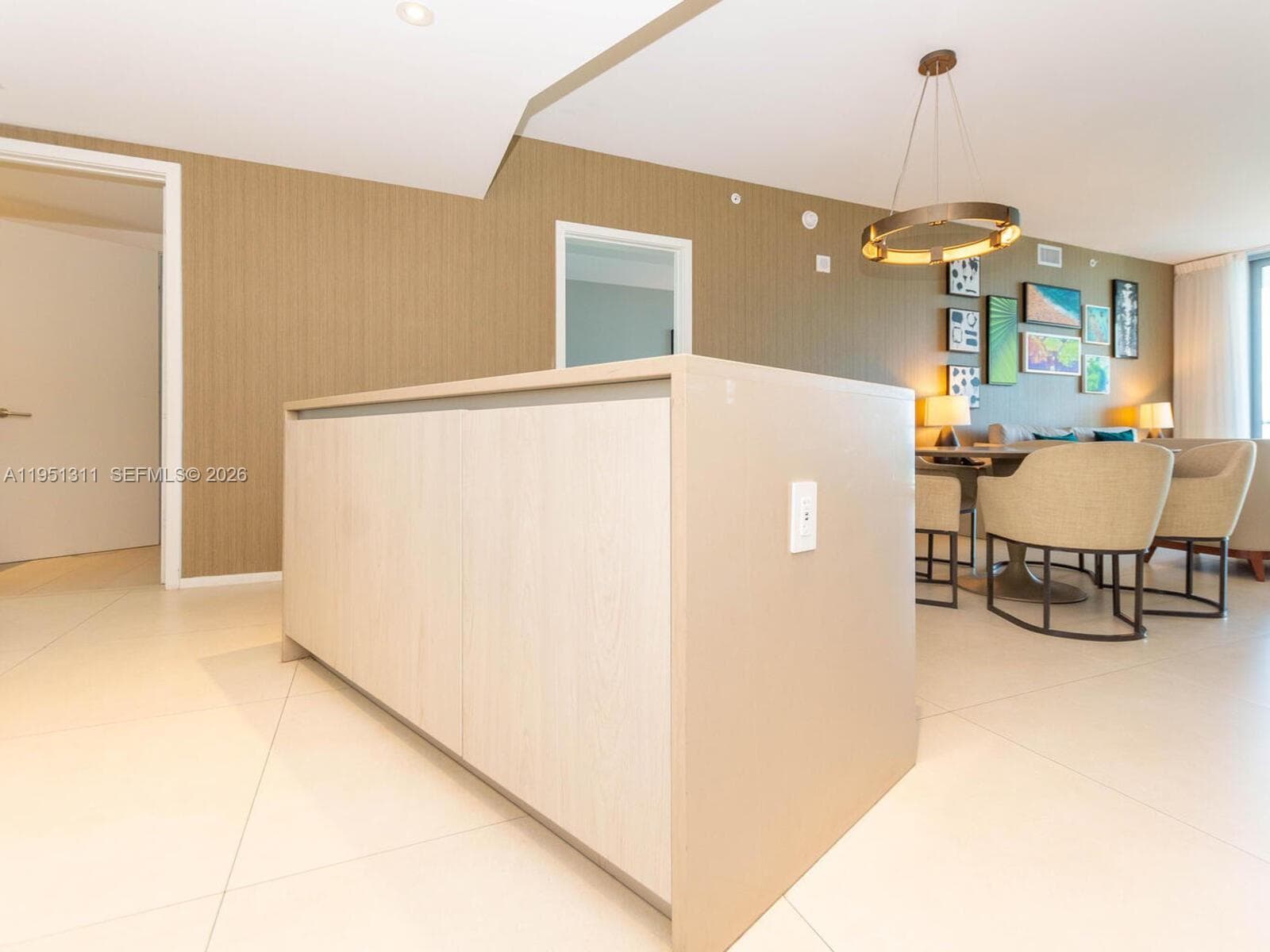 4111 Ocean Dr 1908 photo 21