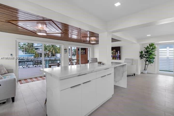 125 Gardenia St photo 20