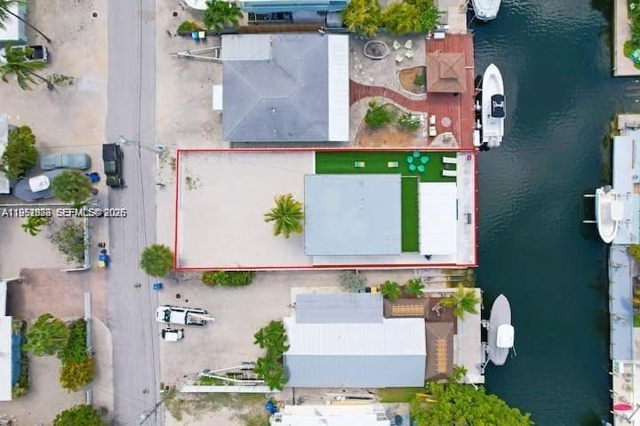 125 Gardenia St photo 24