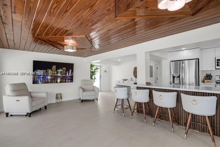125 Gardenia St photo 18