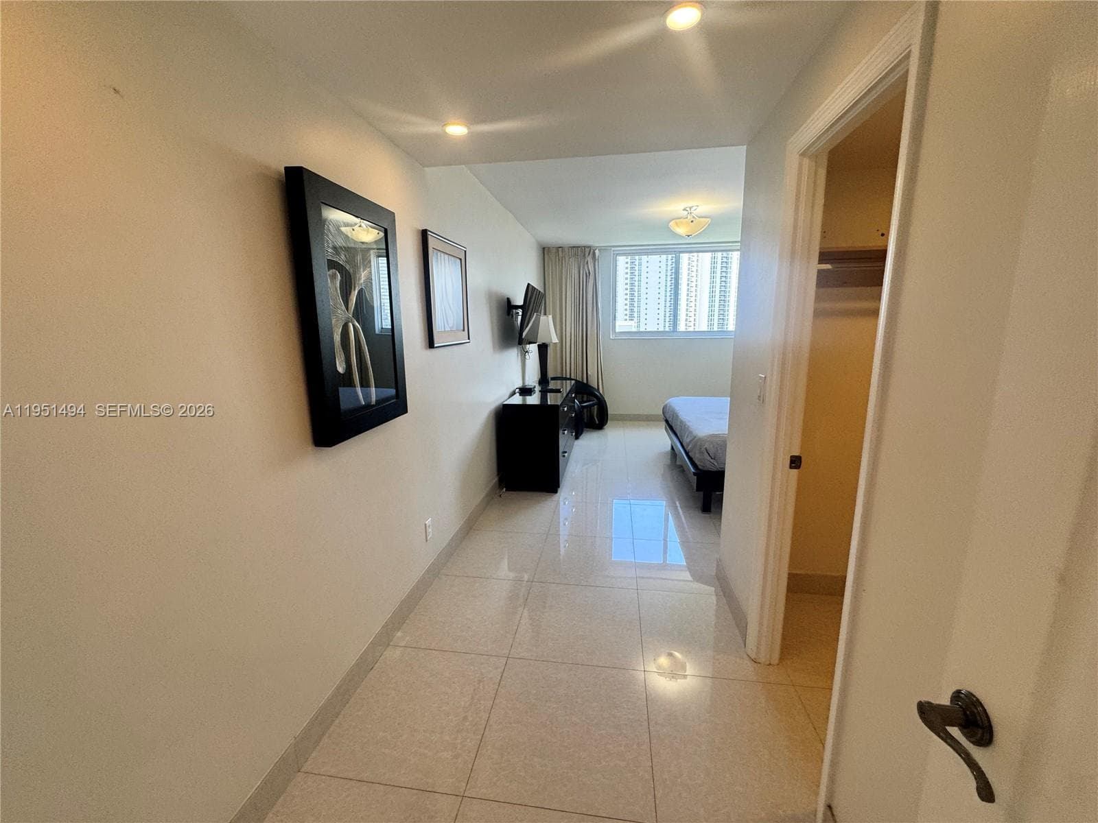 19370 Collins Ave 1427 photo 22
