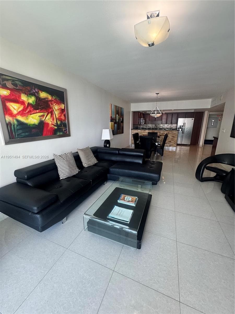 19370 Collins Ave 1427 photo 10