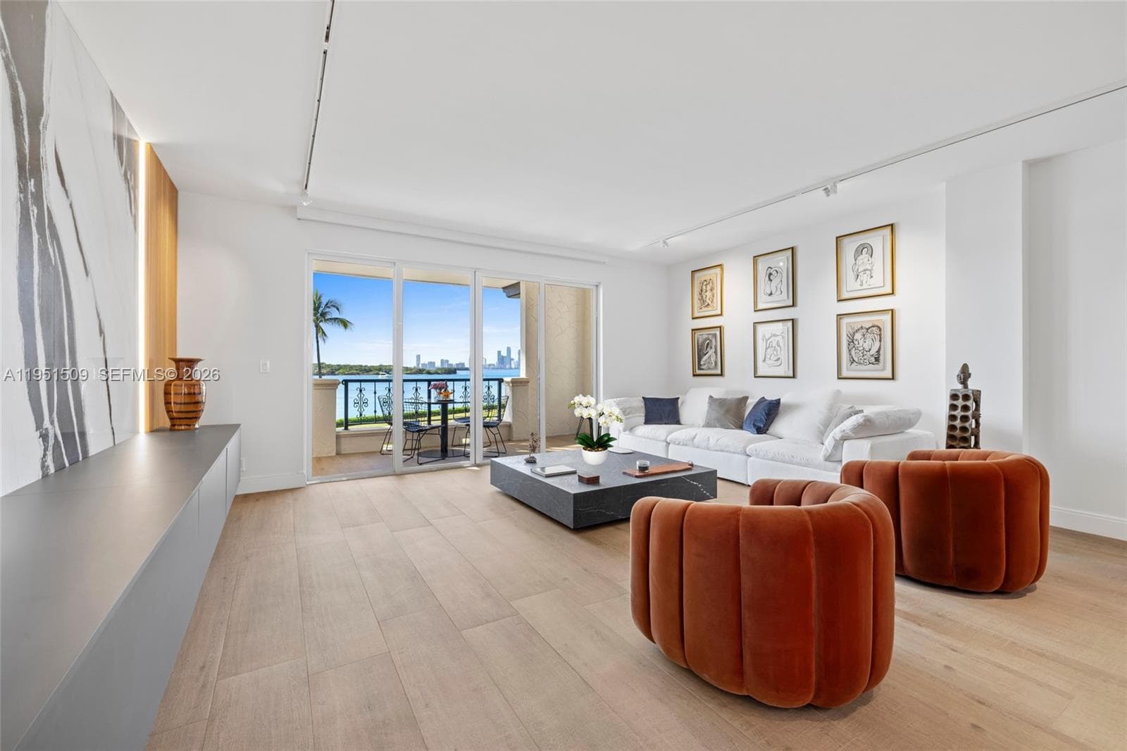 2225 Fisher Island Dr 3205 photo 9