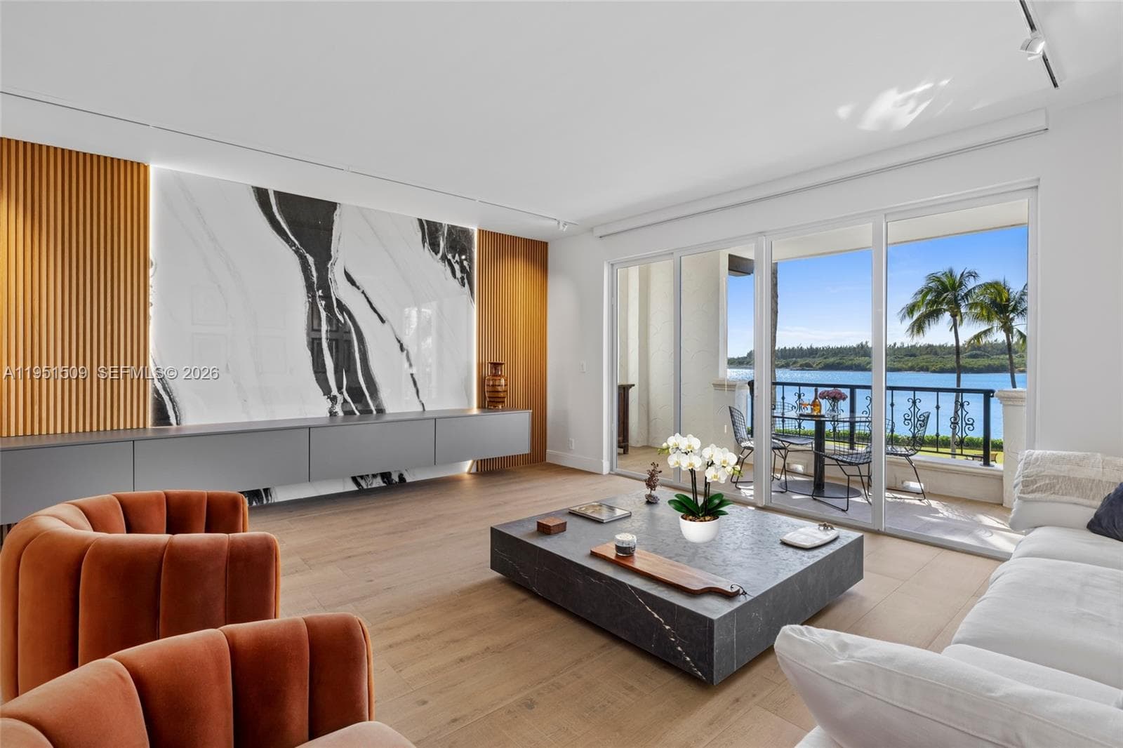 2225 Fisher Island Dr 4