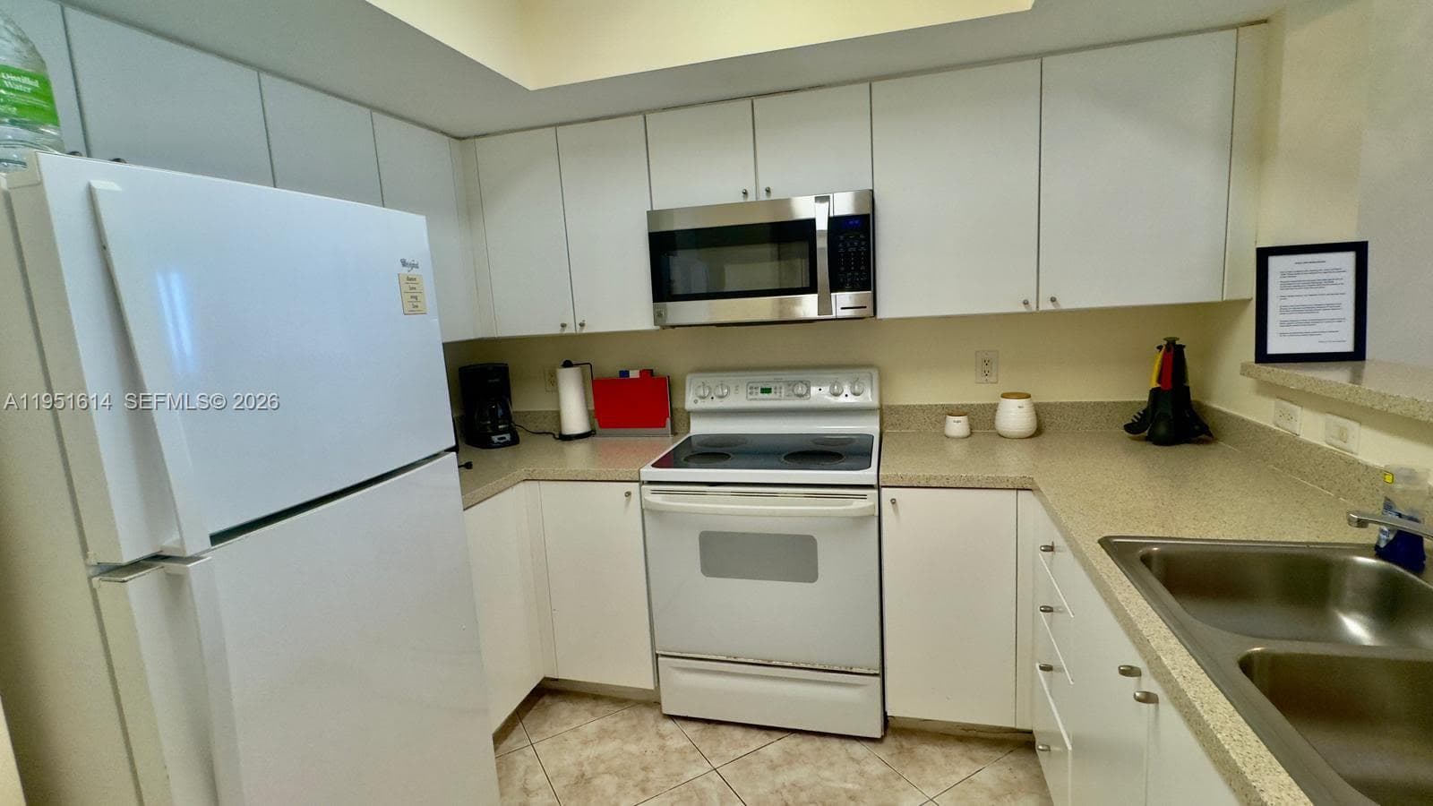 17375 Collins Ave 1003 photo 7