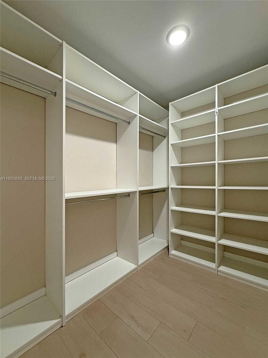 520 Brickell Key Dr A1010 photo 24