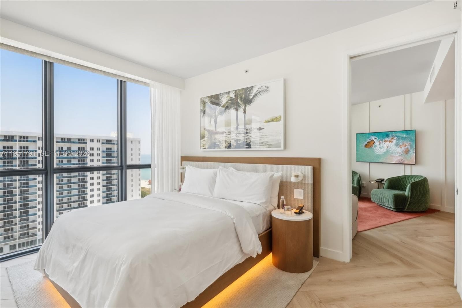2201 Collins Ave 1511 photo 23