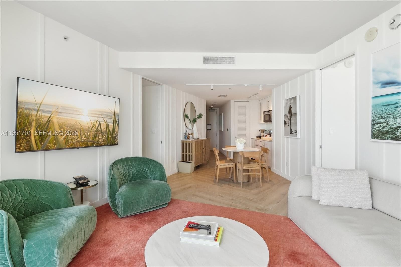 2201 Collins Ave 1511 photo 7