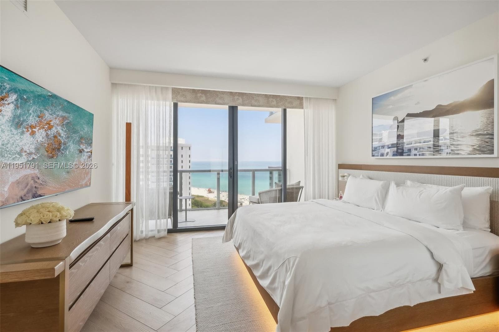 2201 Collins Ave 1511 photo 18