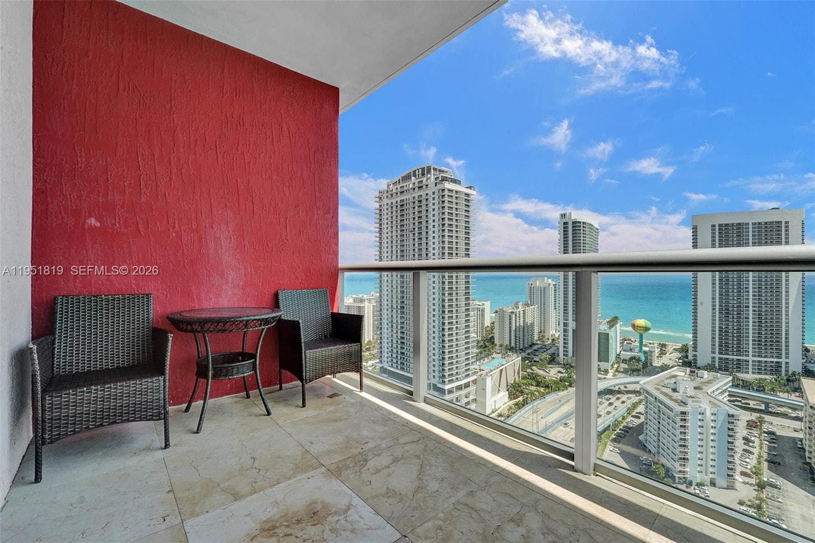 2600 Hallandale Beach Blvd 4