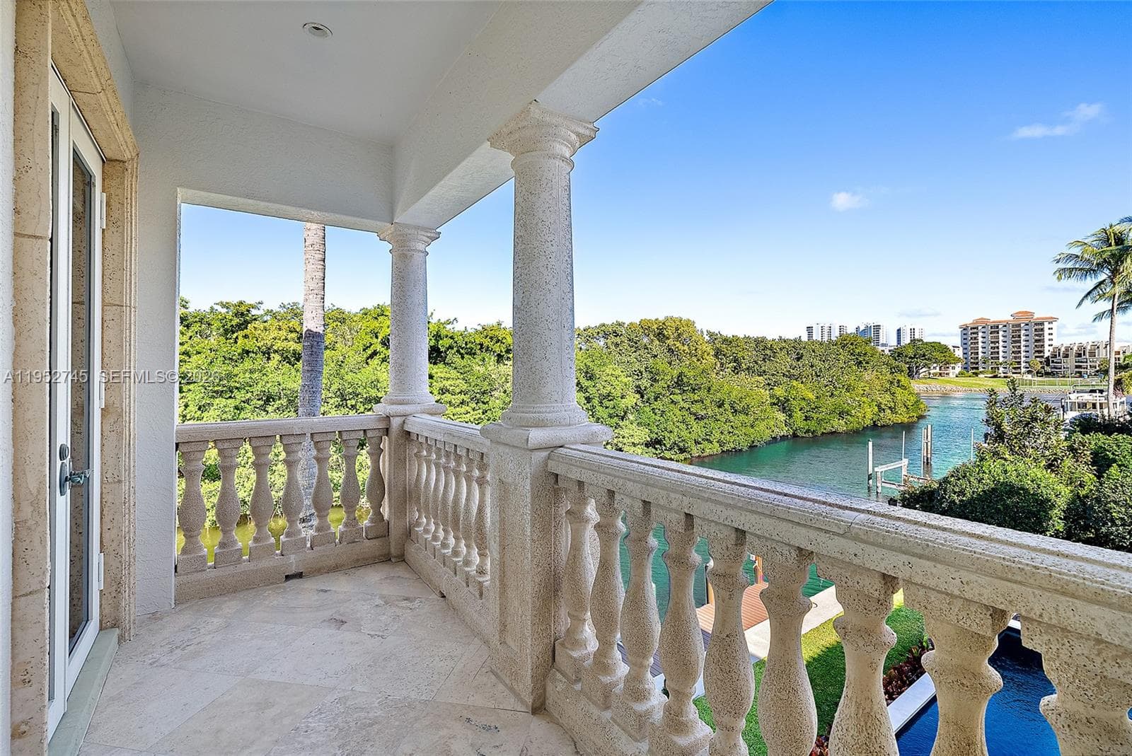 849 Harbour Isle Pl photo 22