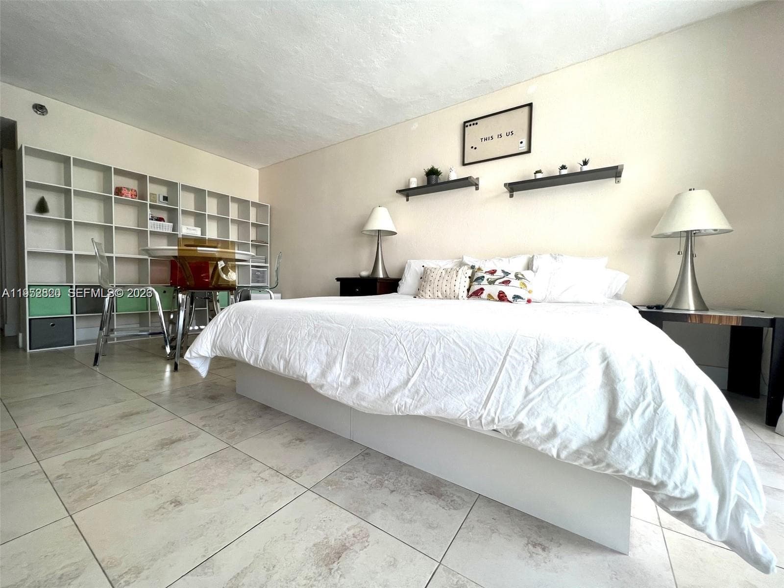 19201 Collins Ave 1102 photo 6