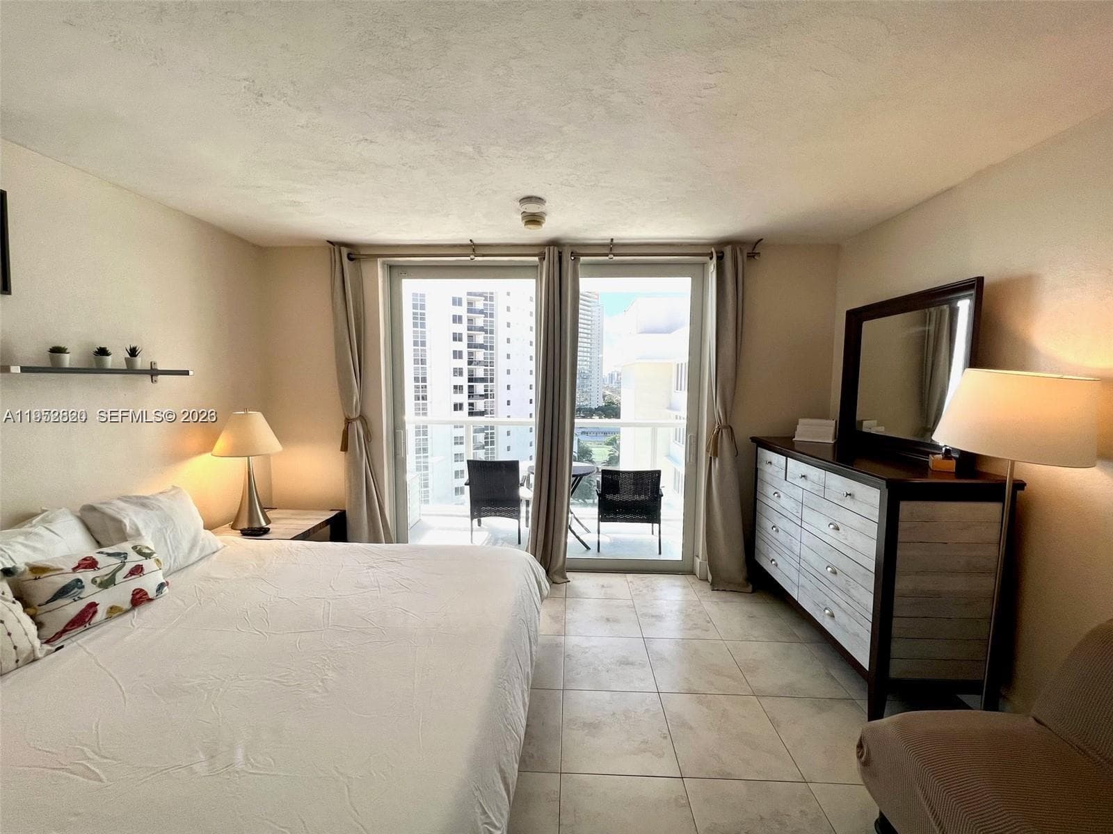 19201 Collins Ave 1102 photo 17