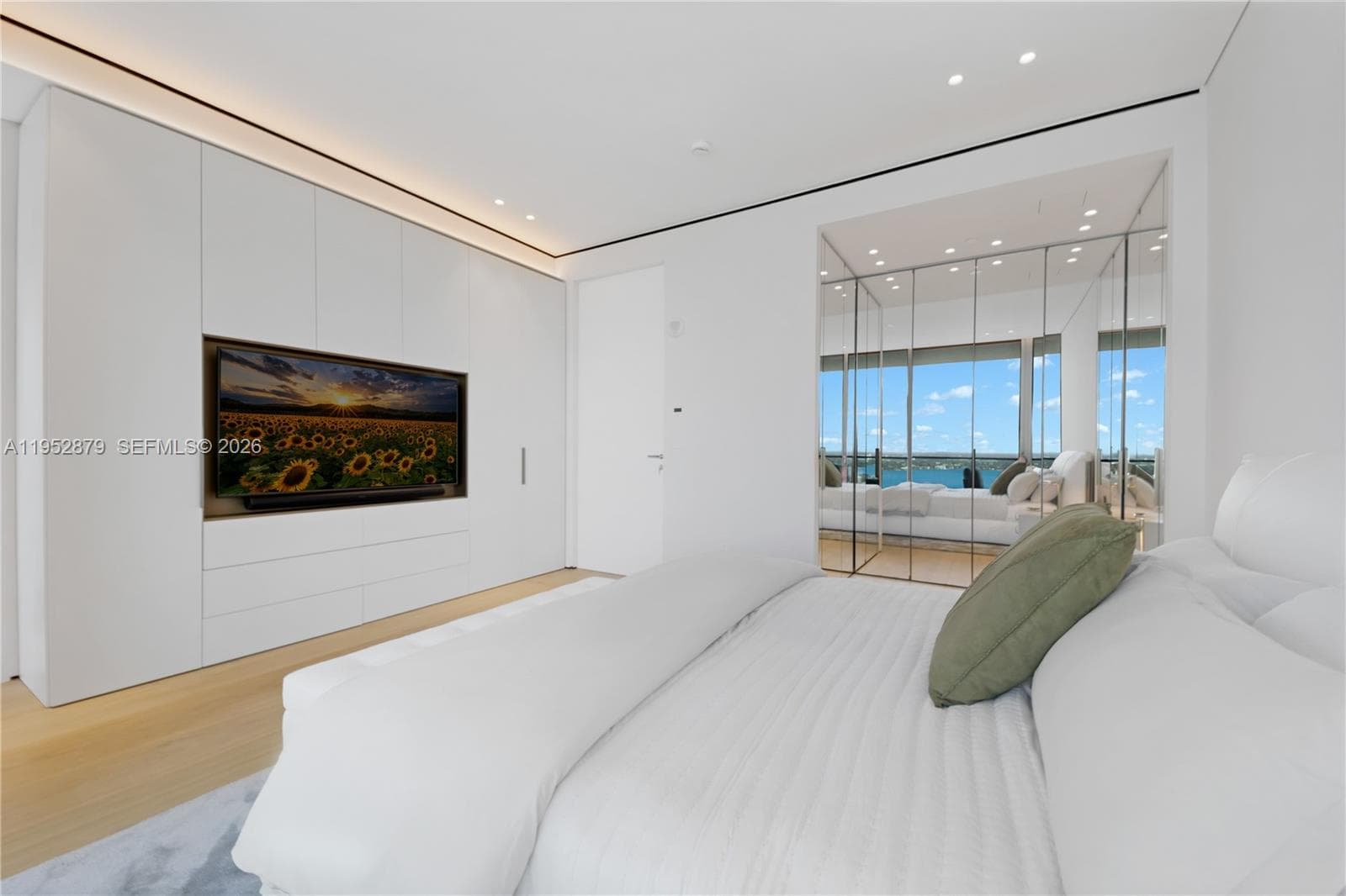 10203 Collins Ave 2701 photo 24