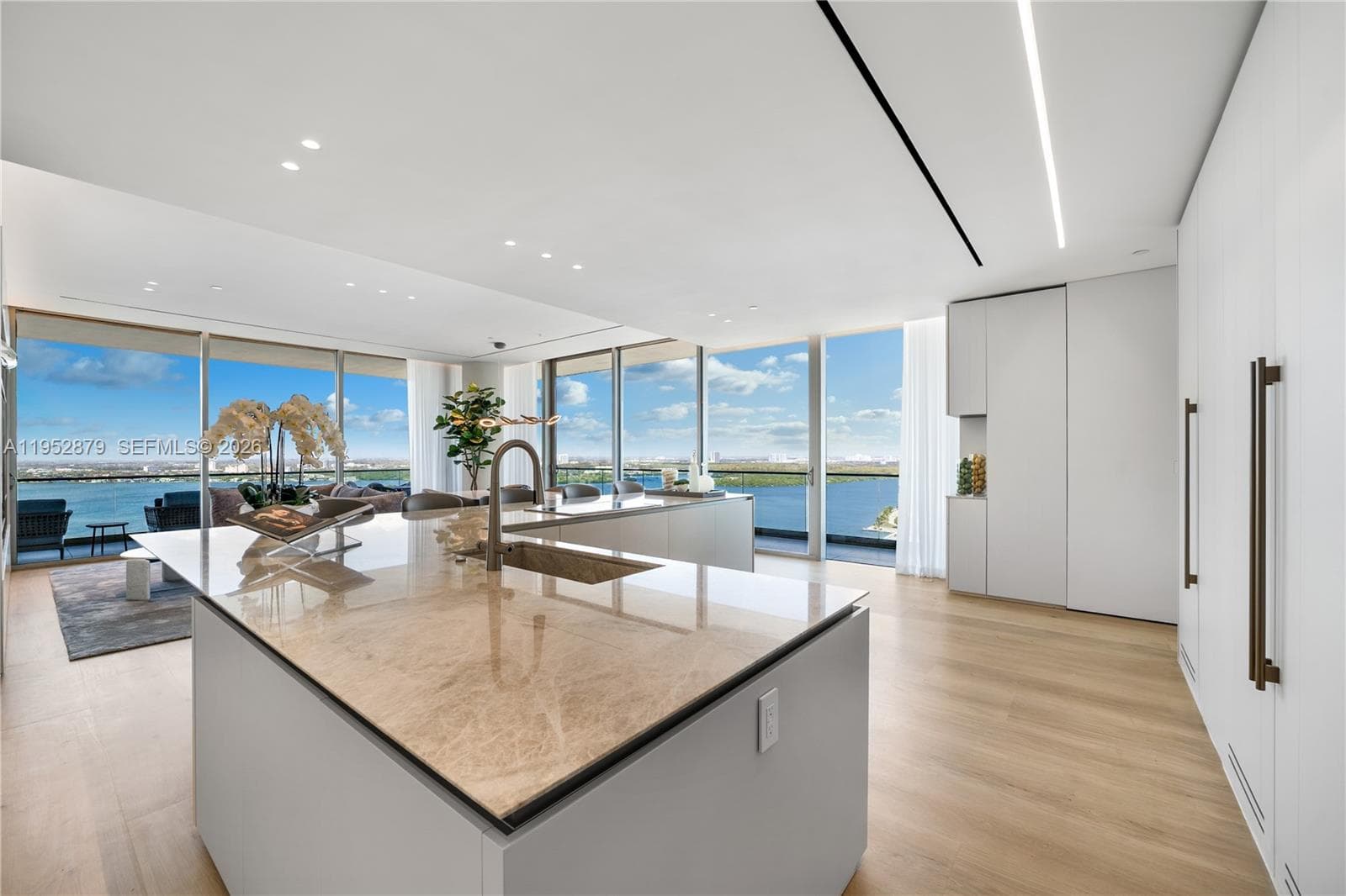 10203 Collins Ave 2701 photo 10
