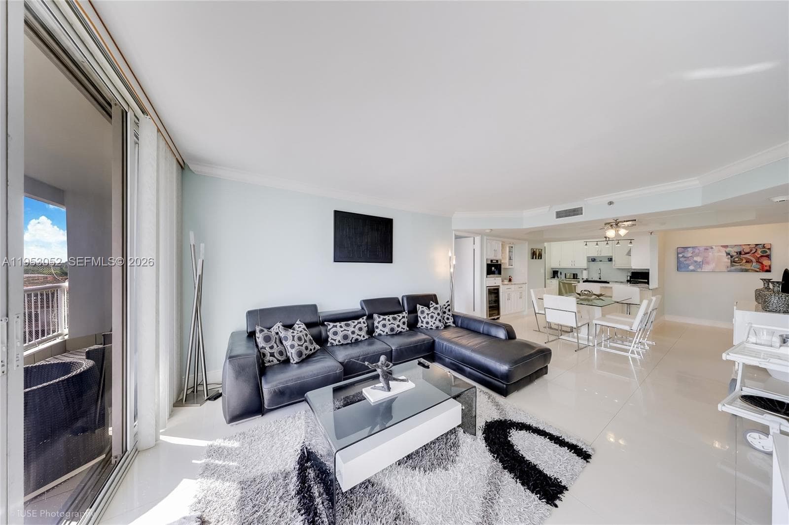 9341 Collins Ave 503 photo 4
