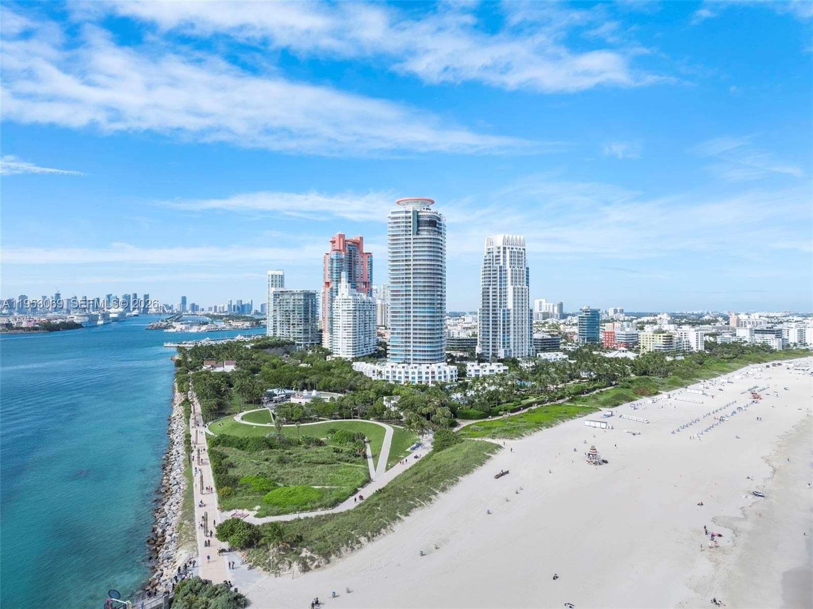 100 Pointe Dr 2