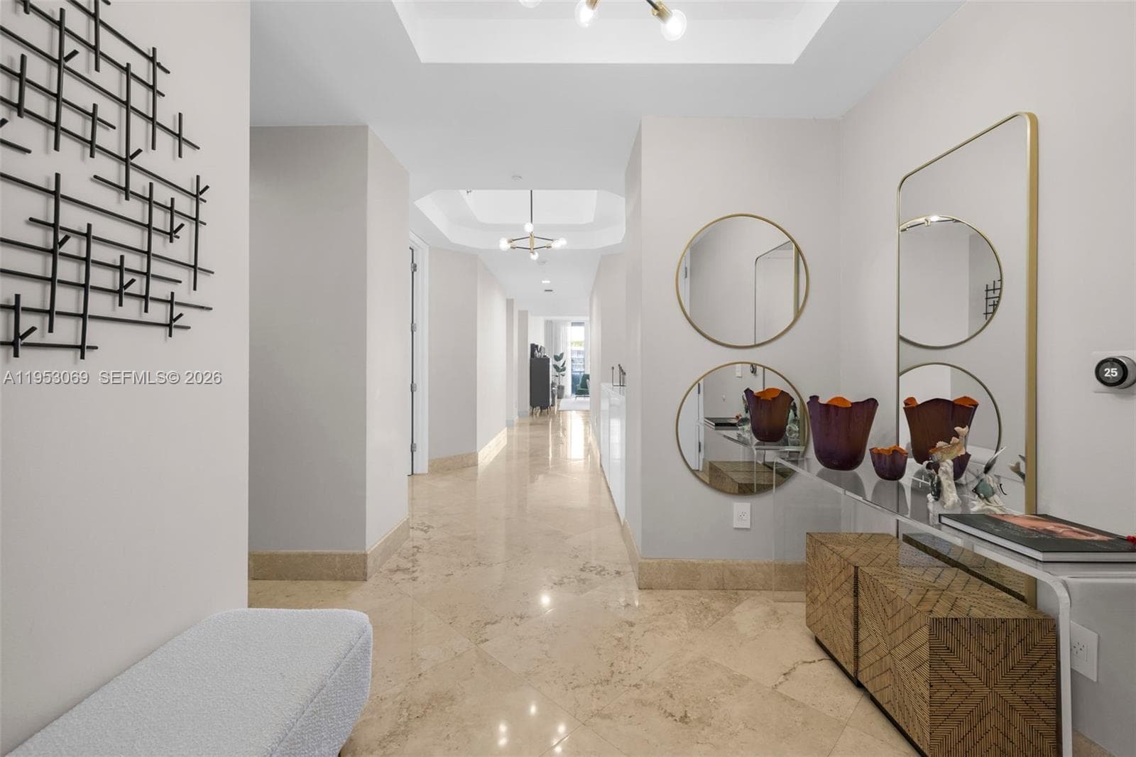 100 Pointe Dr 5