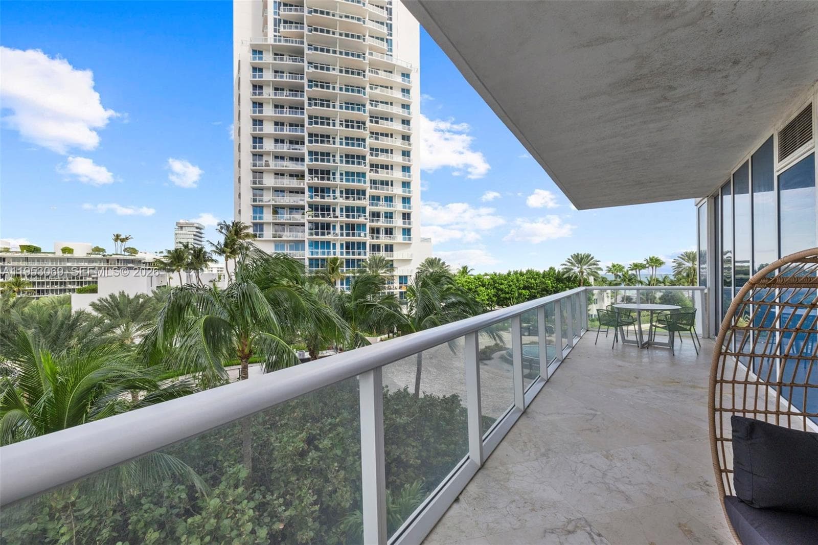 100 Pointe Dr 510 photo 20