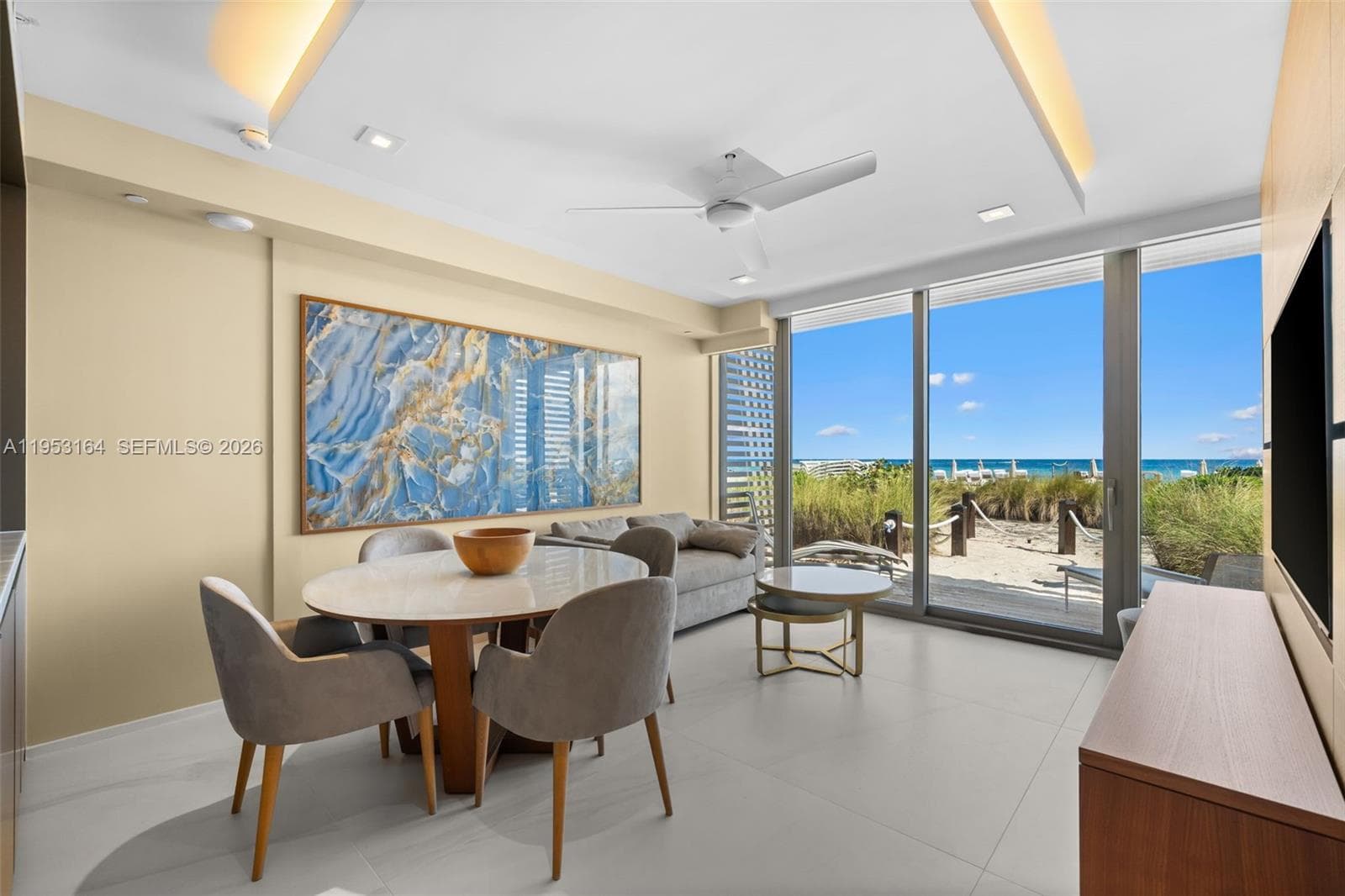 18975 Collins Ave 400 photo 7