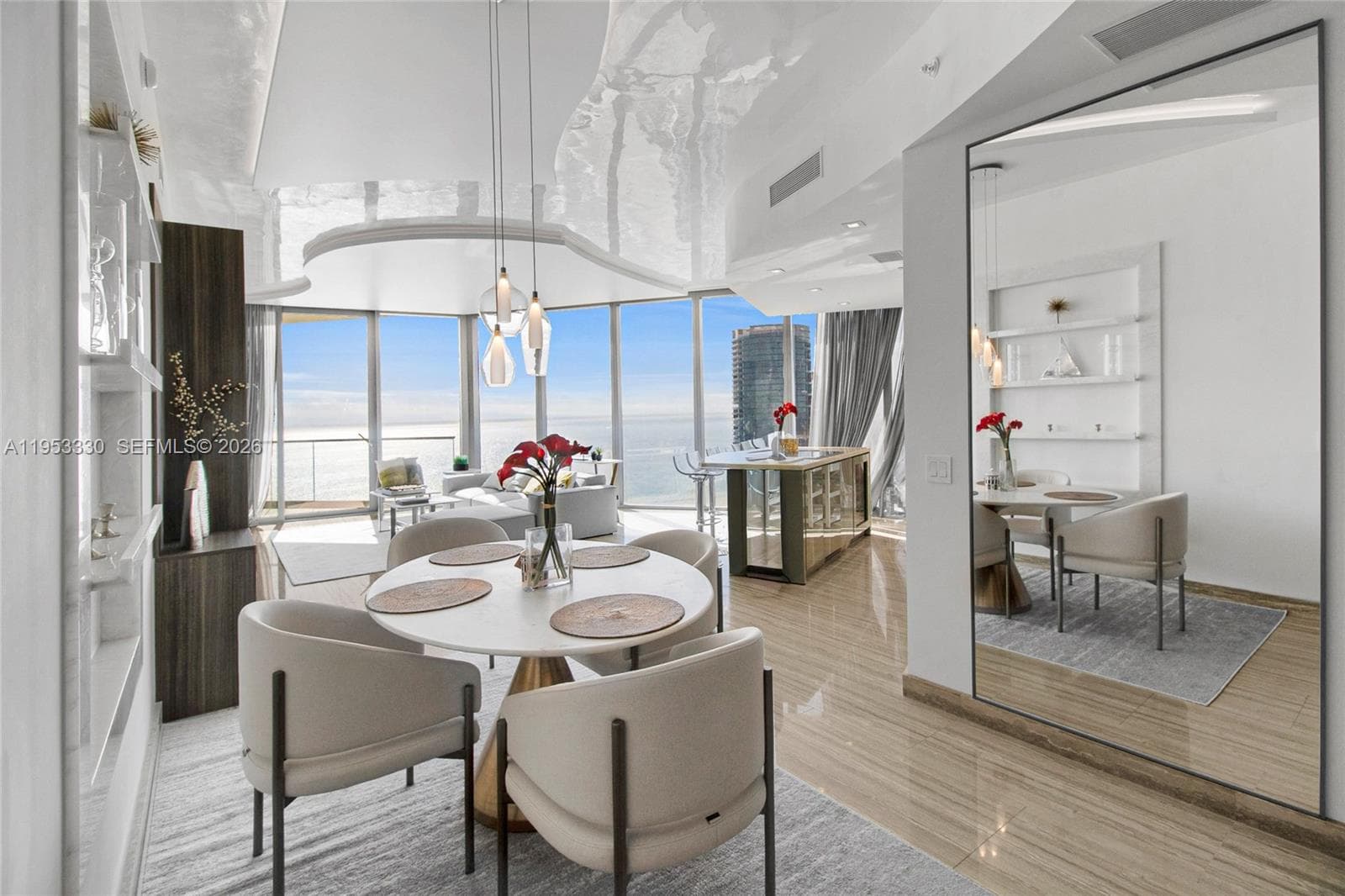 18975 Collins Ave 4