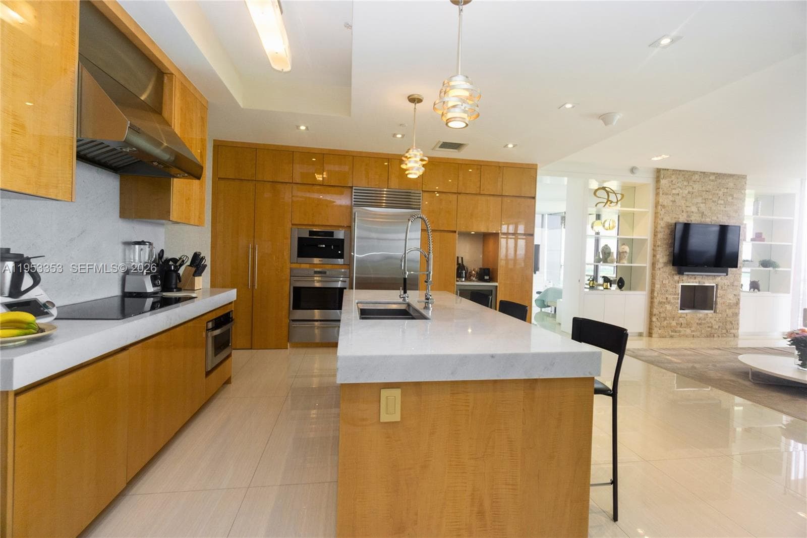 9705 Collins Ave 1905N photo 19
