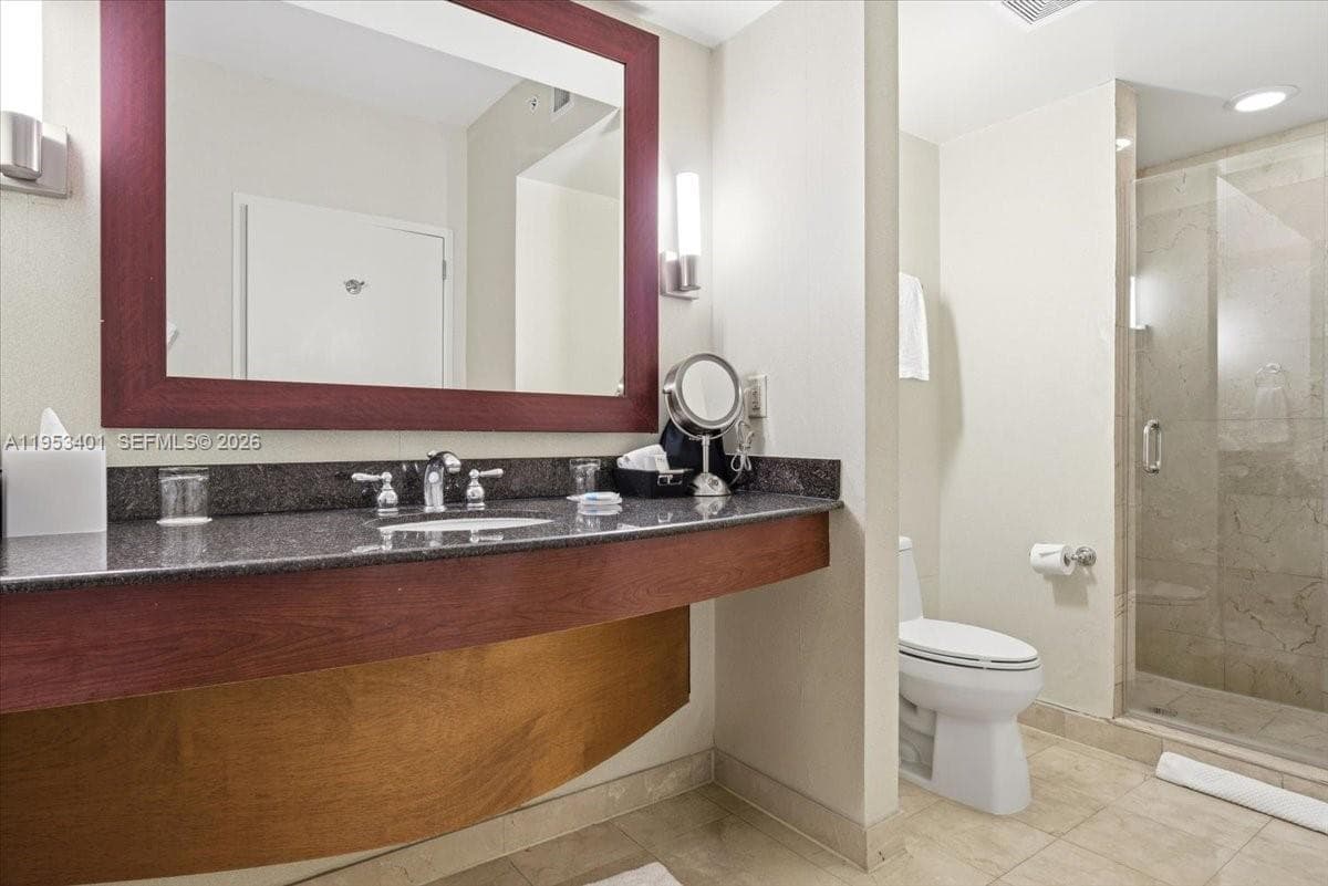 18001 Collins Ave 1111 photo 15