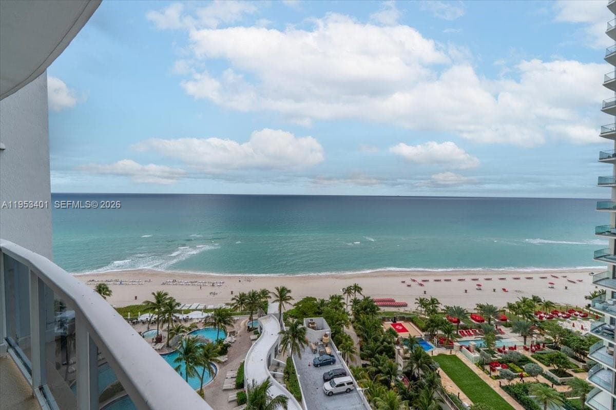 18001 Collins Ave 1111 photo 21
