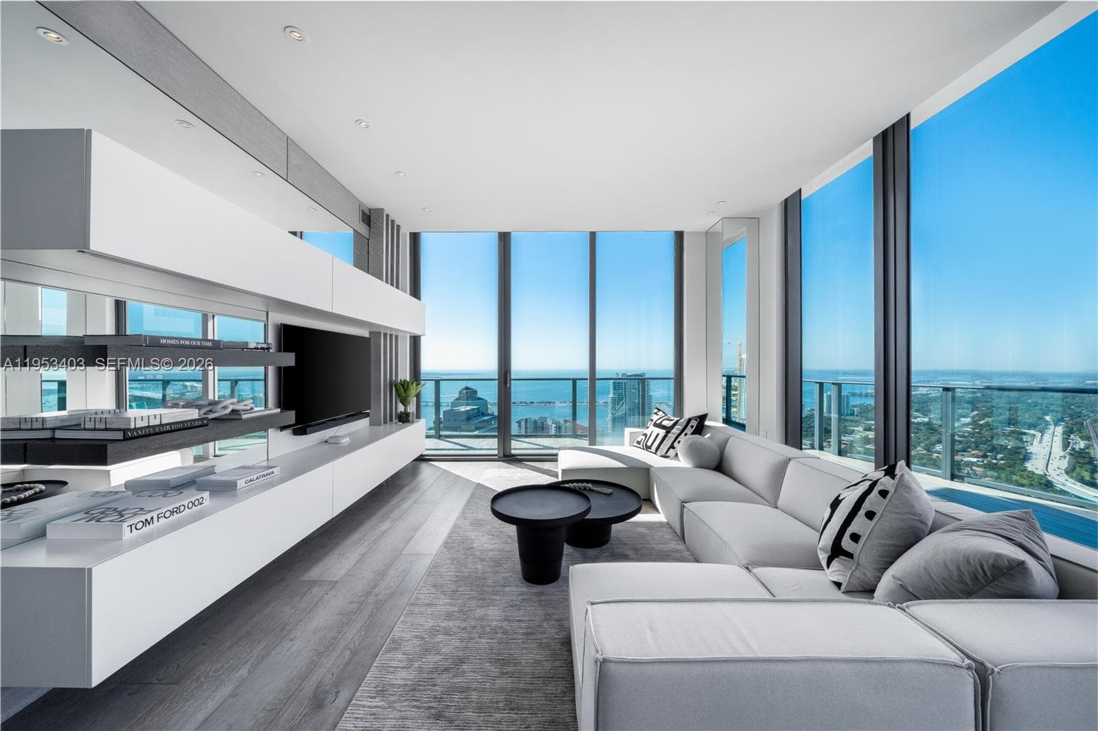 1300 Miami Ave 2