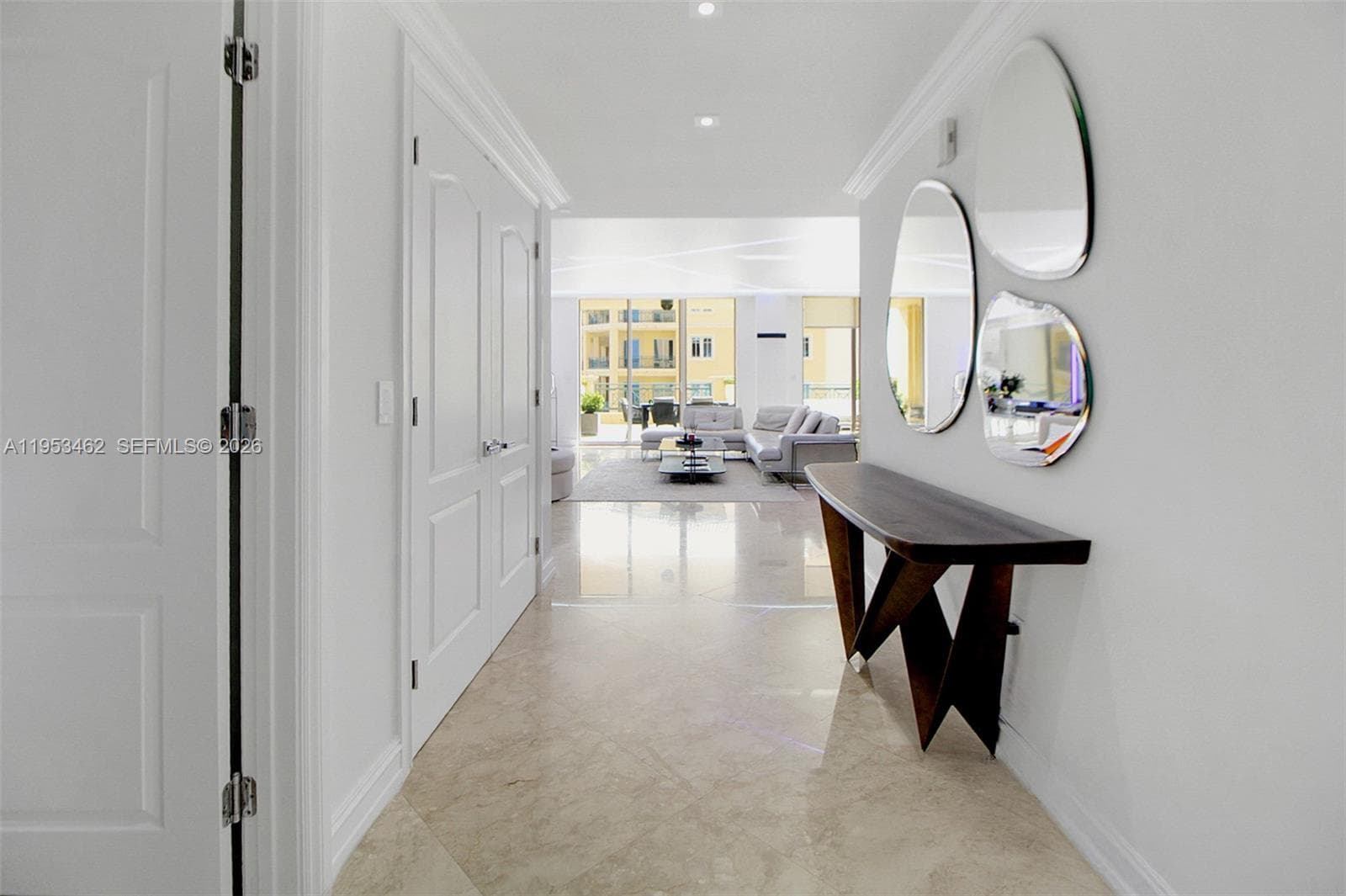 3501 Ocean Dr 4
