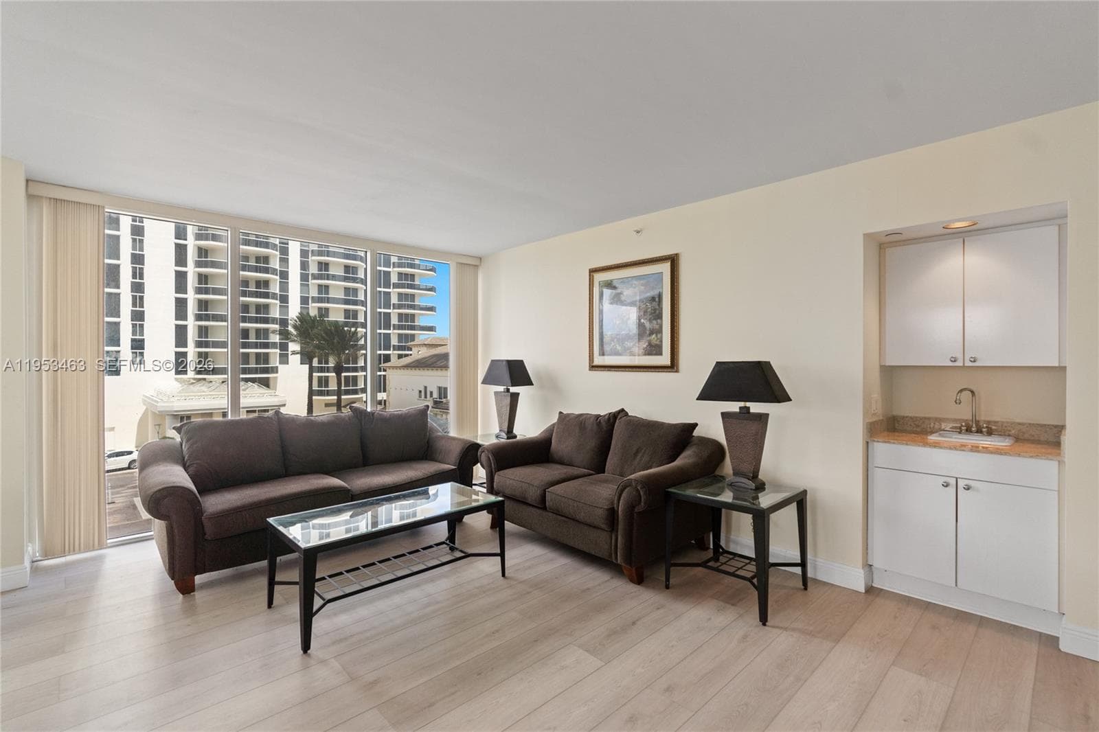 4775 Collins Ave 507 photo 3