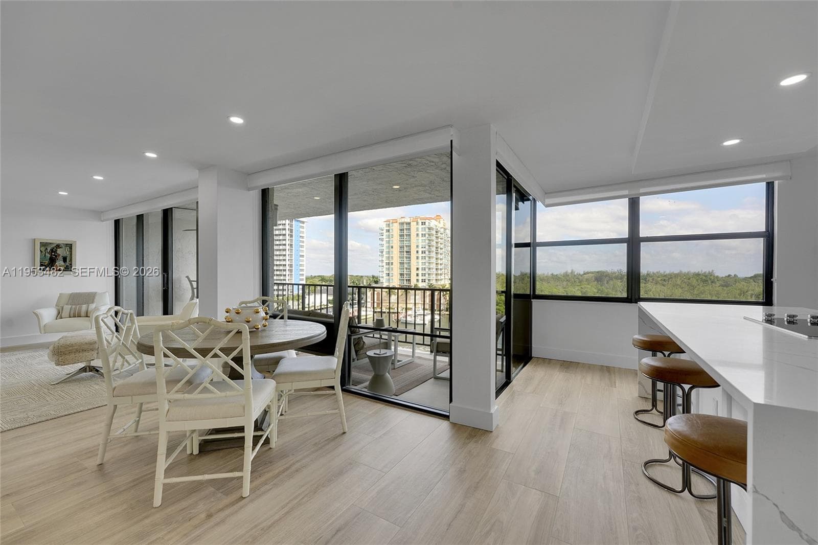 936 Intracoastal Dr 5