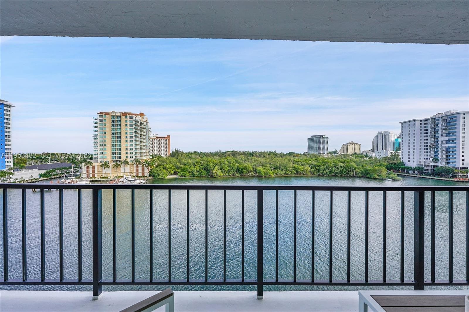 936 Intracoastal Dr 7G photo 9