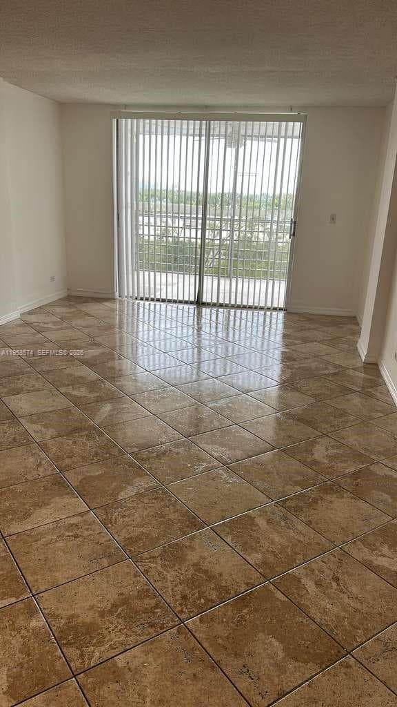3660 NE 166TH ST 609 photo 17