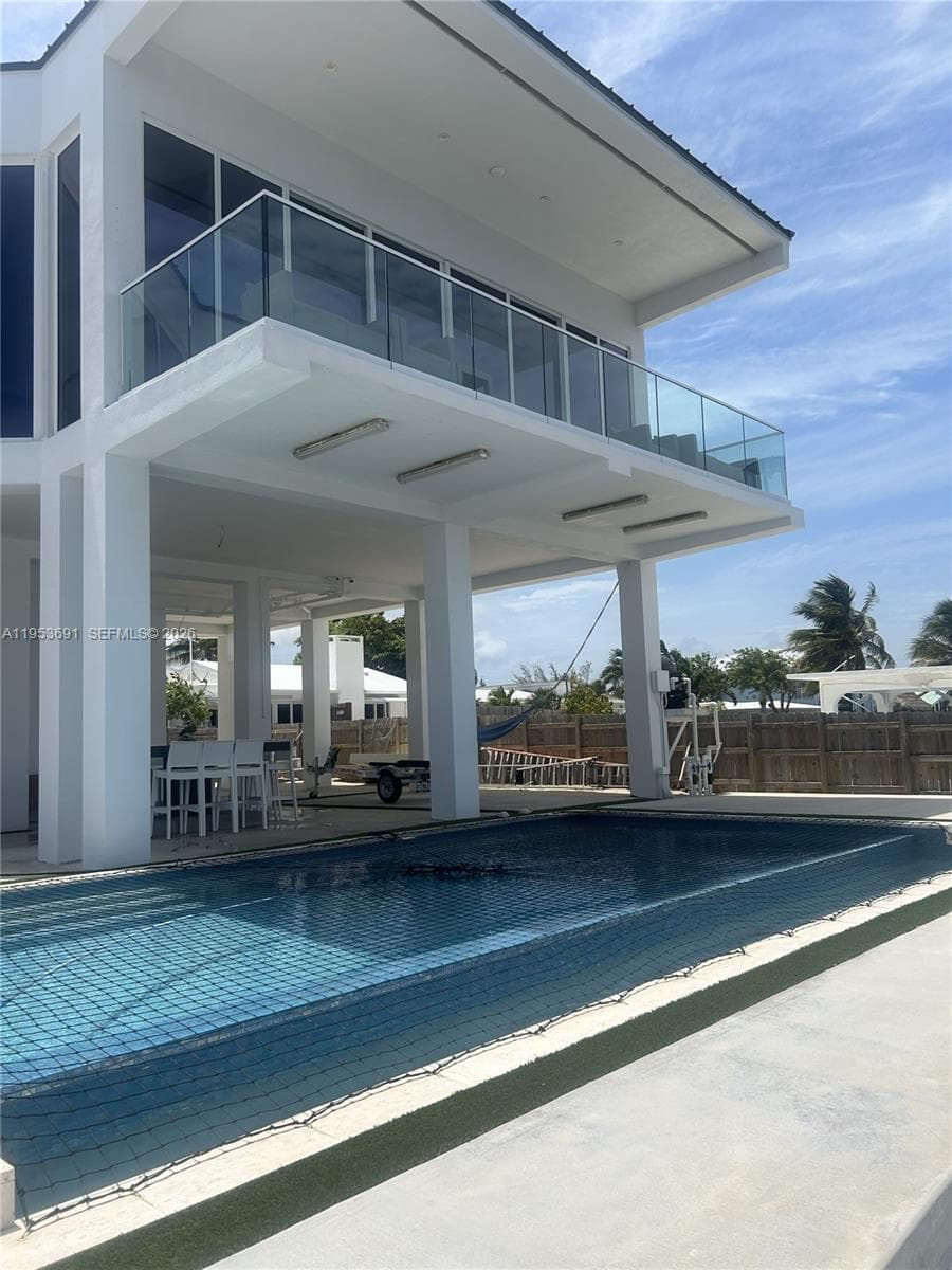1553 Sunrise Dr 1