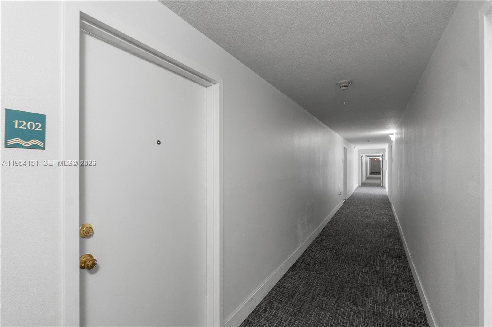 2350 NE 135th St 1202 photo 6