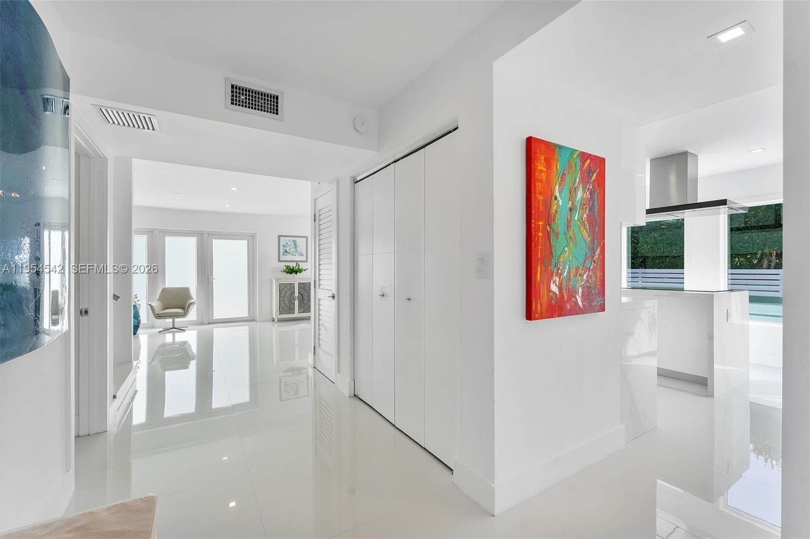 1903 Bay Dr photo 11